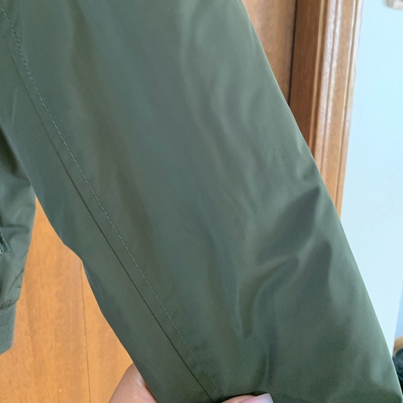 Men’s Green Bomber Jacket - Picture 3 of 6